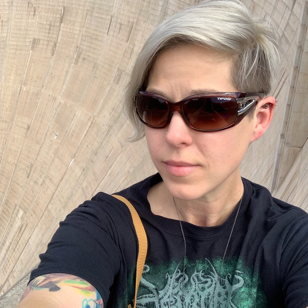 Meet your Posher, Amanda